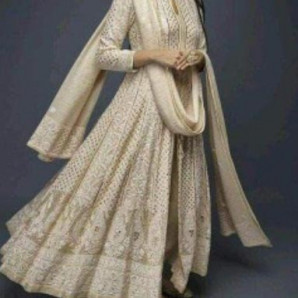  Lucknowi Chikankari in Srinagar