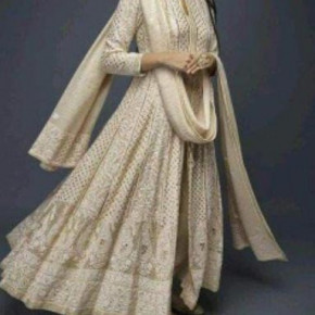  Lucknowi Chikankari in India